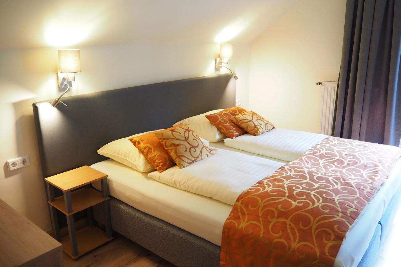 Ferienwohnung Fuerstenbrunn 그로딕 외부 사진